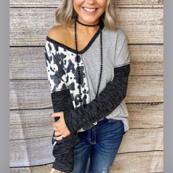 Tops - Gray spot print color off the shoulder top